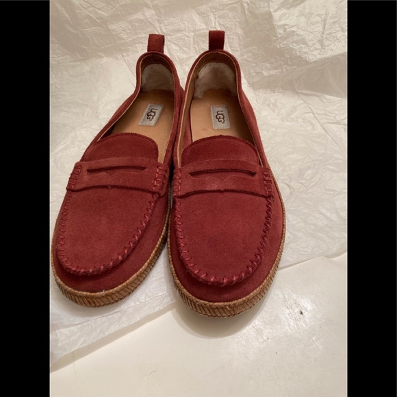 UGG Shoes - EUC UGG LADIES LOAFERS sz 10 Brick Red